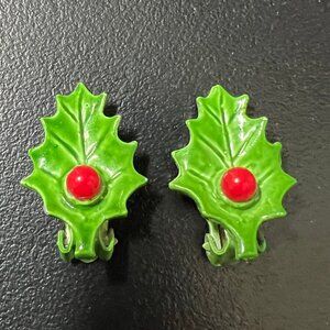Vintage Holly Clip On Earrings‎ Holiday Christmas Green Enamel